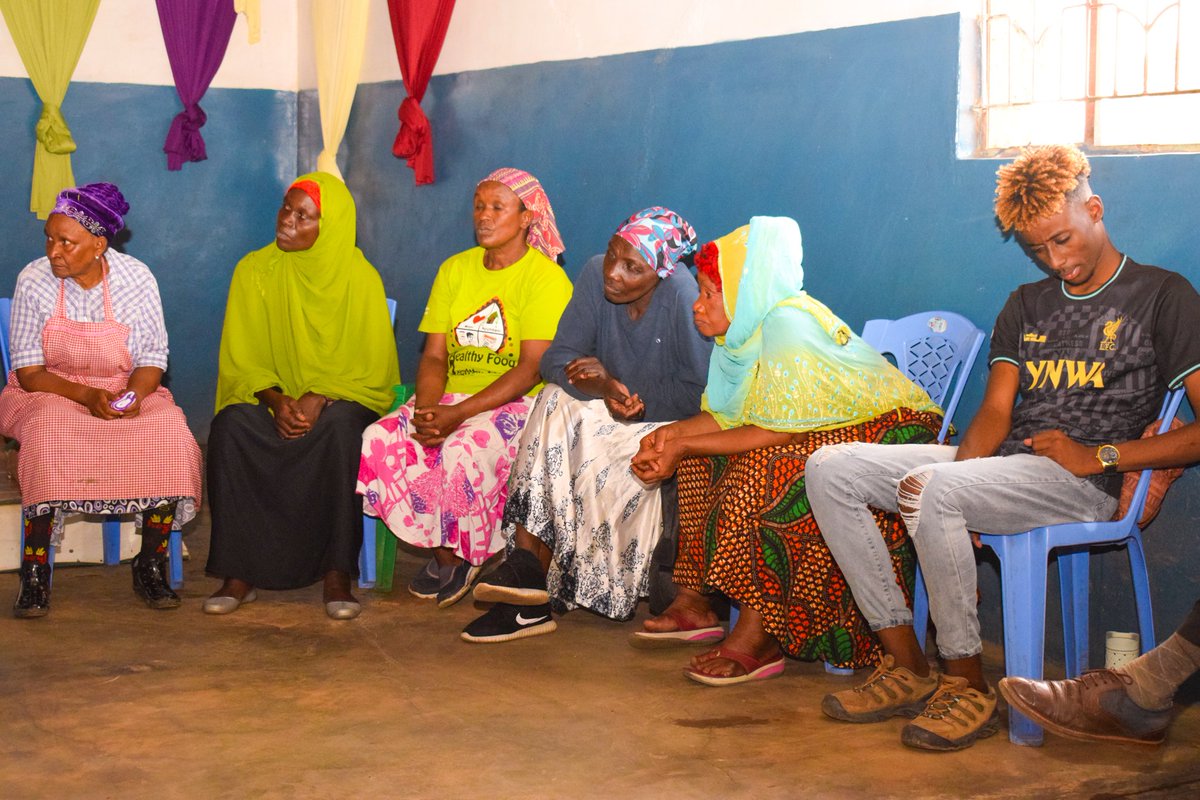 aMbasadoH's tweet photo. No issue is too big or too small; our conversations address them all and aim to improve our community  😊 https://t.co/P3ch9VOjUF