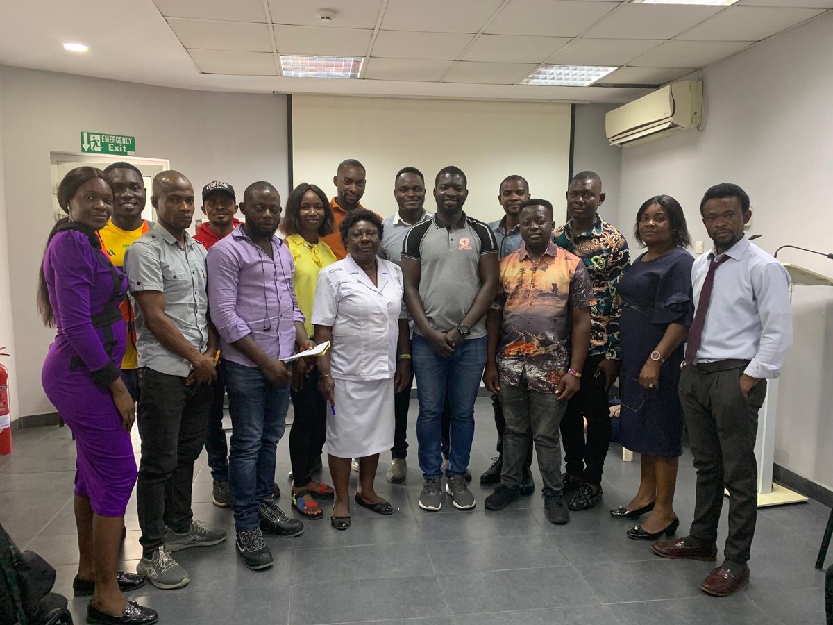 AGLeventisPlc's tweet photo. At A.G. Leventis, the well-being of our staff is paramount. Last week, we took a significant step in ensuring their safety and preparedness by having some of our tribe members trained and certified by the RED-CROSS Organization.
#SafetyFirst #Training
#Agleventis https://t.co/4DflweuNRY