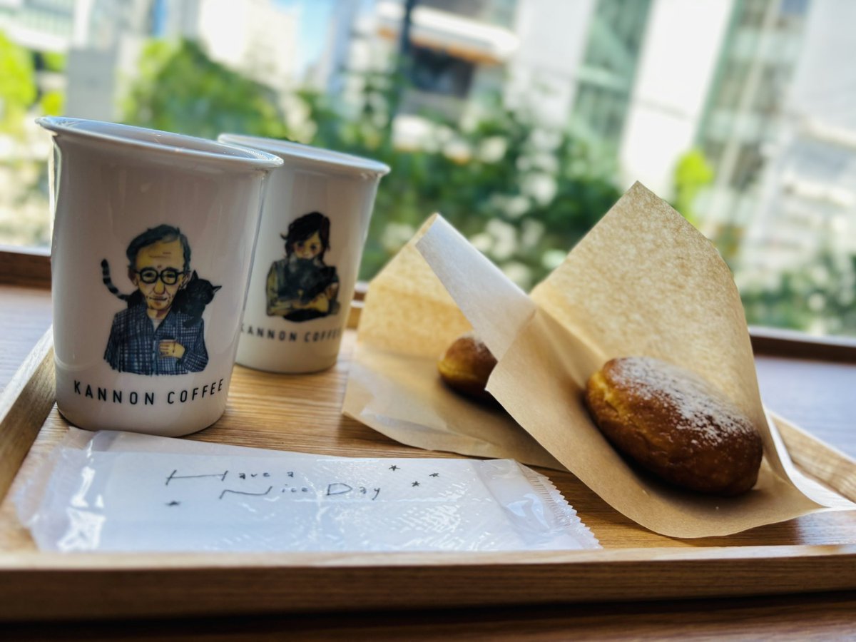 n0ring0's tweet photo. 今回も朝、昼、夜ごはんと堪能。
朝は #KANNONCAFE で生ドーナツ☕️
お昼は #むなぎ でひつまぶし。
夜は #山本屋本店 で味噌煮込みうどん。
ただいま新幹線でお水がぶ飲み中🤣
めっちゃ喉乾いてる… https://t.co/ak5QYkFw8d