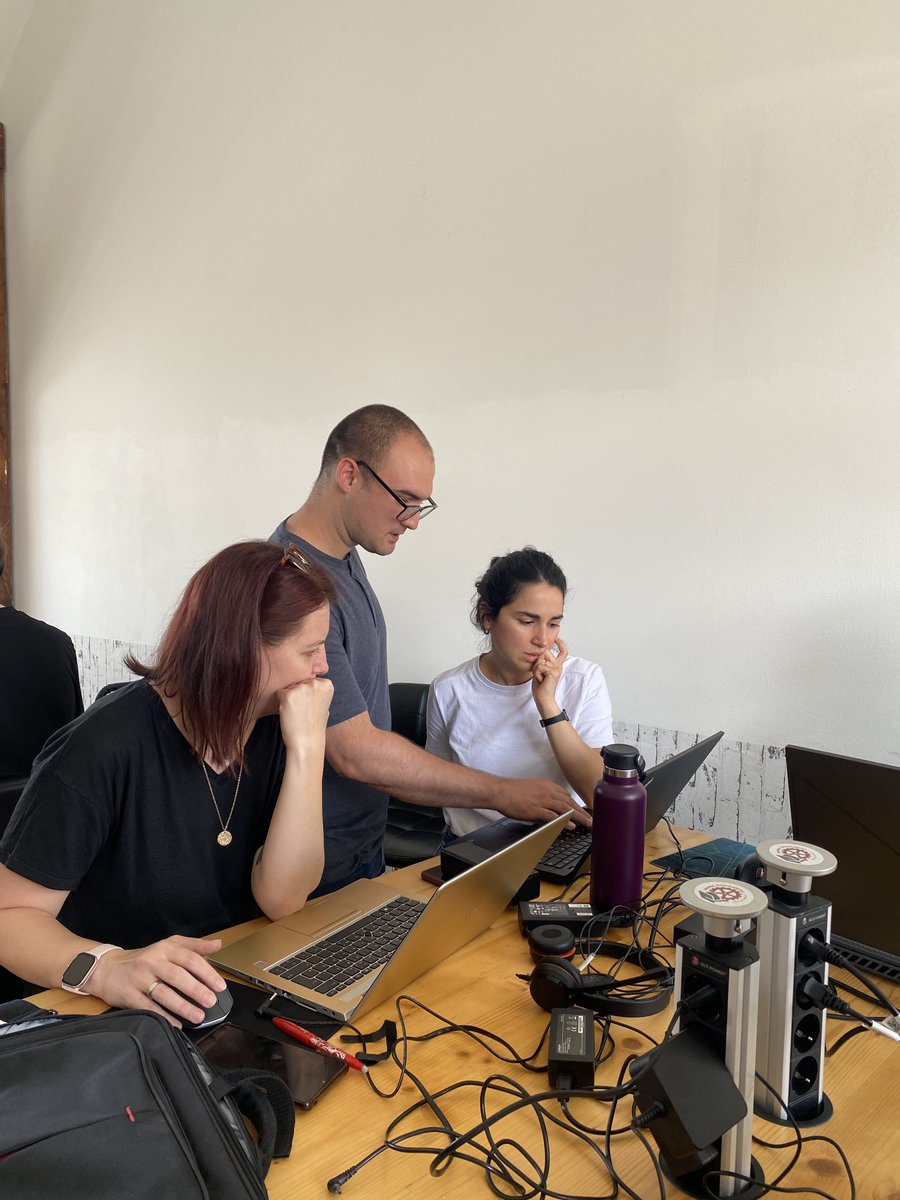 CodeFactoryVIE's tweet image. Our dedicated students are in the zone, making every day count. 💡💻 🚀
__
#it #tech #startcoding #wearefutureready #futurecareer #wecreatedevelopers