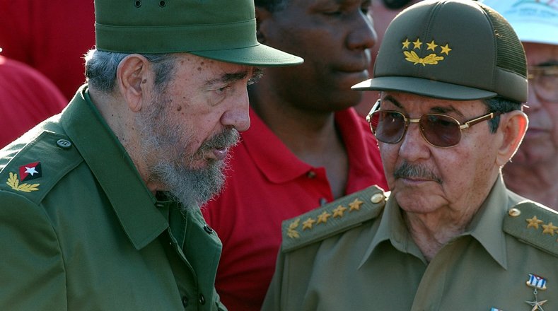 #Fidel “Es para mí un privilegio que, además de un extraordinario revolucionario, sea un hermano #RaulEsRaul