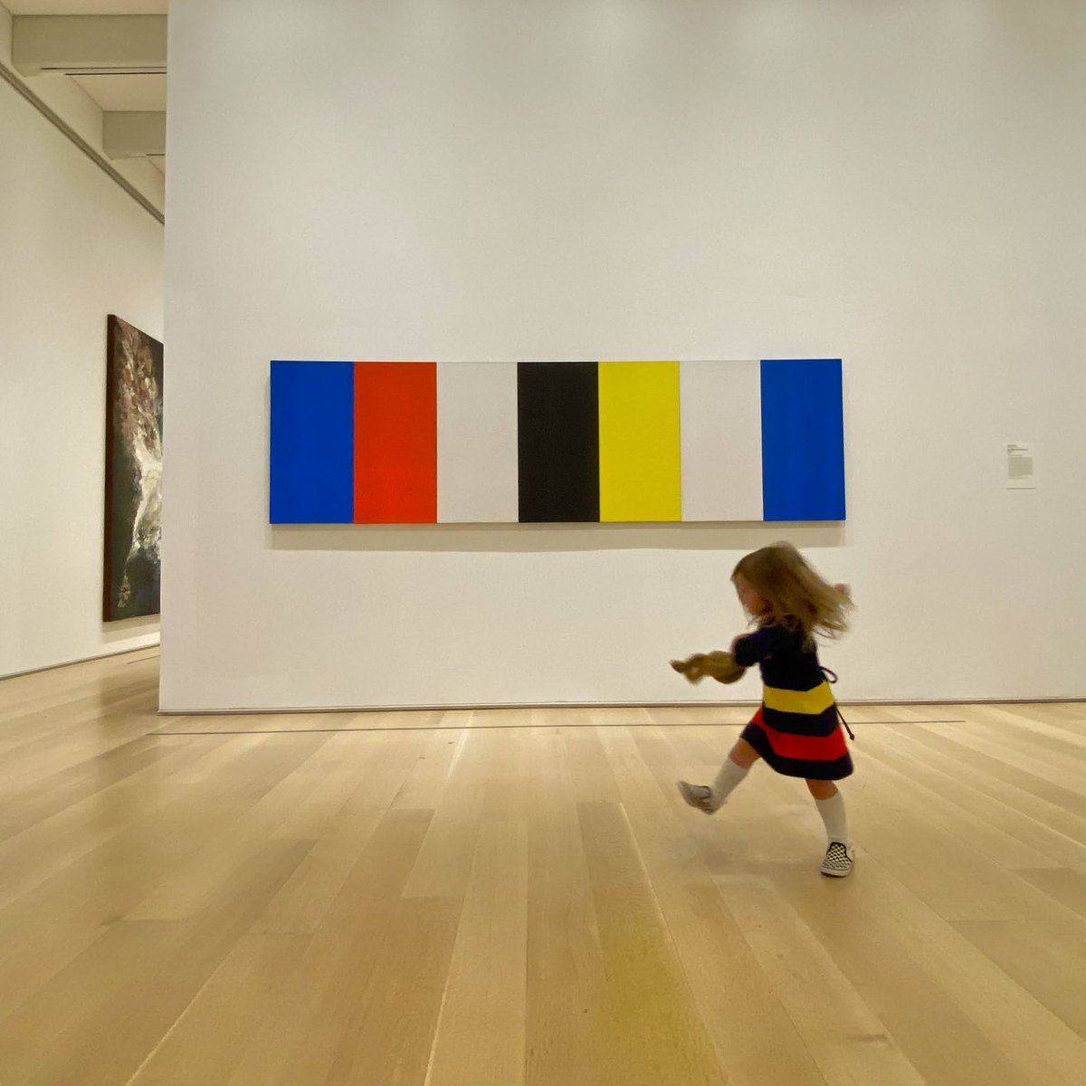 LilyBeansDad's tweet photo. happy birthday bub

going to be missing you a lot today, TJ chocolate croissant’s will be out of the oven soon…

and yes, we chose this dress for this painting we loved the @artinstitutechi and she was becoming an 🖼️🤓 like her dada https://t.co/GmsKhSI8zs