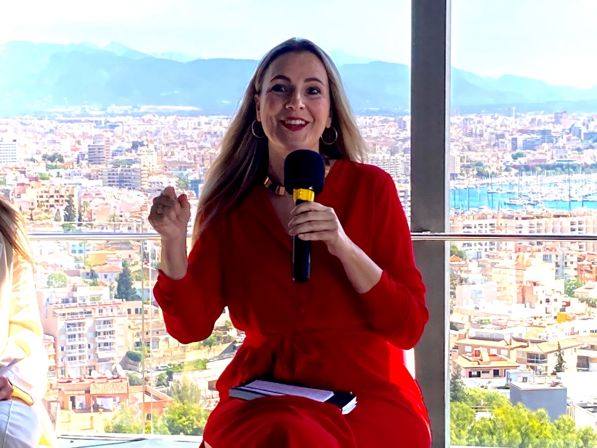 Patricia Tejado, directora de servicios públicos digitales de GMV, esta mañana en #MyTSummit ha hablado de #uTilePET en el #SectorTurismo, para crear #RedesFederadasDatos garantizando en todo momento la #seguridad y #privacidad de los #datos.
ow.ly/BG9i50S003I