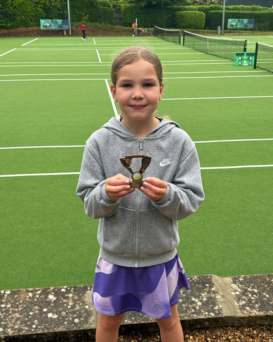 Another 9U Grade 4 final for Olivia; continuing to progress well competing at orange ball a year young! Livvy was the runner-up at yesterday’s Dallington Junior Open 👏🥈