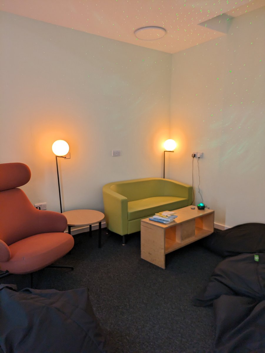 RCA Library 🎨📚 tweet media