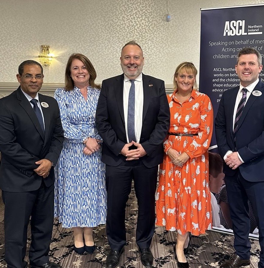 pepediiasio's tweet photo. Delighted to be able to join our Northern Ireland Executive at a packed conference ⁦@ASCL_UK⁩ in Belfast today https://t.co/7h9OSnPy5L