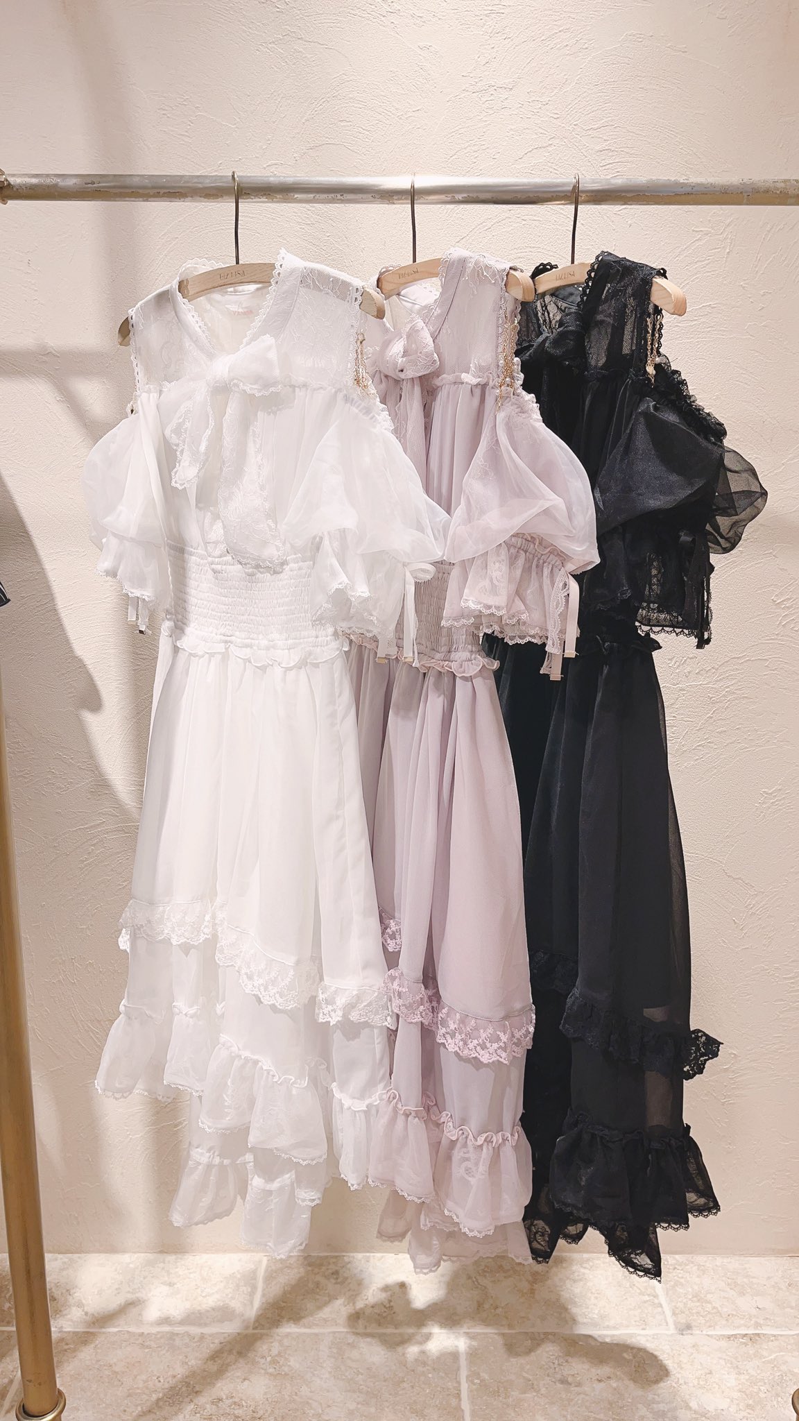 LIZ LISA on X: - パンツ