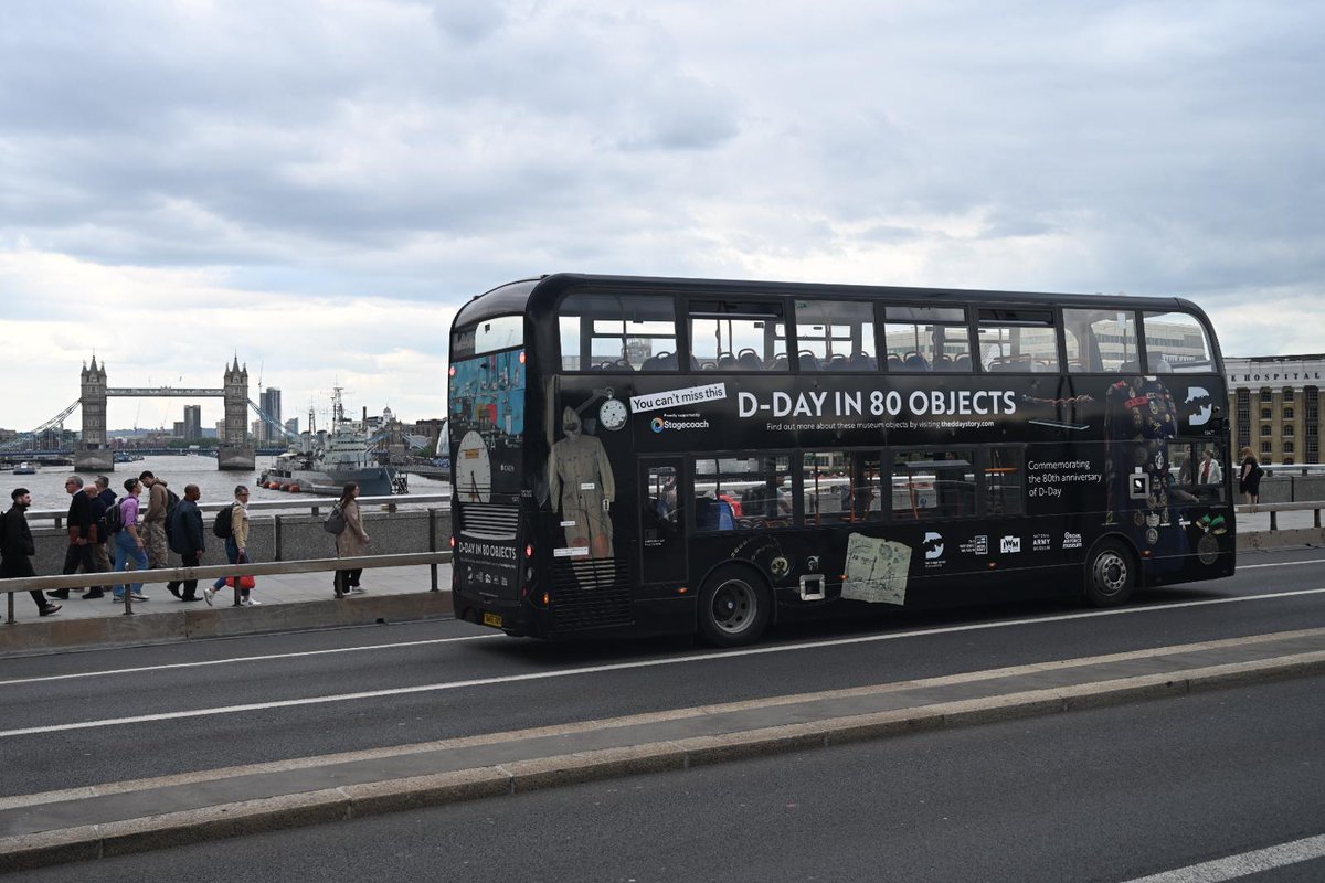 StagecoachSouth's tweet photo. We're delighted to be working in partnership with @TheDDayStory to commemorate the 80th anniversary of D-Day
https://t.co/4wDwGCliVm
#Portsmouth #DDayin80objects #DDaymuseum #DDay #ddaylandings #ddayanniversary
Photos by C Ashcroft & A Tupper https://t.co/6TofH4hp5U