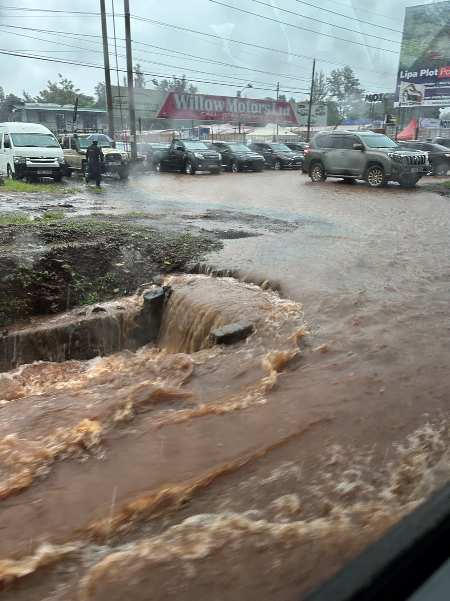 #Kenya experienced huge cloudbursts in the spring💦 However, the lack of drinking water is a challenge <a href="/AarhusVand/">Aarhus Vand</a> #3Vand collaborates with Thika Water and Sewerage Company on reduction of water loss, drinking water production and WWTP   
👉lnkd.in/d3pqZPKN