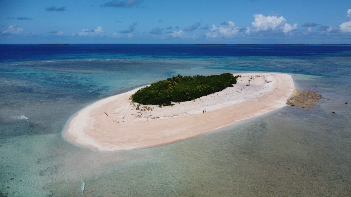 Pradeep0872's tweet image. 🏝️ Tuvalu is actively leading a joint effort to scale locally-led #ClimateAdaption—and is the first country to implement @UNCDF's initiative involving performance-based climate resilience grants. 
#SIDS4

🤝 This helps the island nation in achieving its own national development