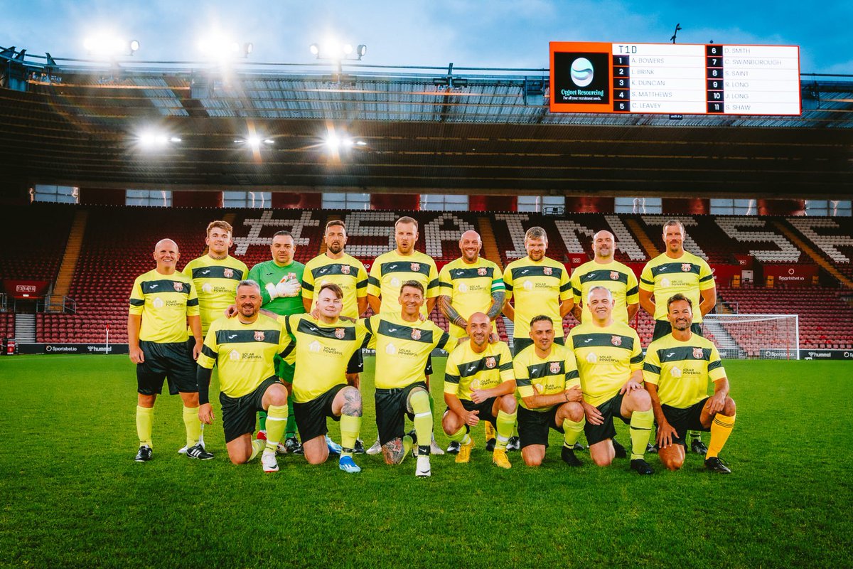 🚨MANAGER NEEDED🚨

HUFC Vets are looking for a new manager after a recent departure 

Members of the <a href="/MeonFL/">Meon Valley Sunday FL</a> the lads play every other Sunday afternoon, with the occasional consecutive week 

Interested? Drop us a message 

#grassrootsfootball #vetsfootball #vacancy