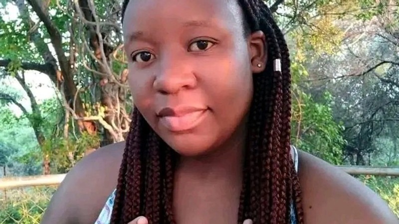MmegiOnline's tweet photo. #JustIn: President Mokgweetsi Masisi has confirmed that Botswana national, Lesedi Molapisi, who was arrested for drug trafficking in Bangladesh in 2022, has been sentenced to death. https://t.co/vy6DN02BUP