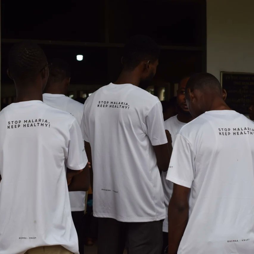 PrinceEhom's tweet photo. AntiMalaria Health Campaign
As we all aim to zero in on malaria,i together with students from @ghemsa engaged students from St Louis SHS teaching them about Malaria and discussing ways to prevent it and stay healthy
#OneHealthforAll
Hanzi lilwin otoo addo nanaabaanamoah upsa https://t.co/hgeGSt9590