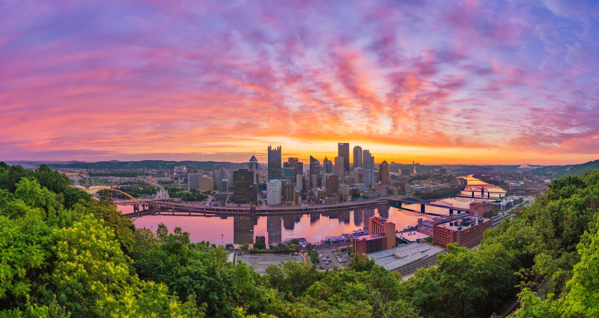 Finally back in #Pittsburgh after two weeks in Europe. Lot of images to come from that, but let's talk about this morning's sunrise first. The sky was amazing as the color stretched from one side of the city to the other & even reflected in the river. Heckuva way to come home.