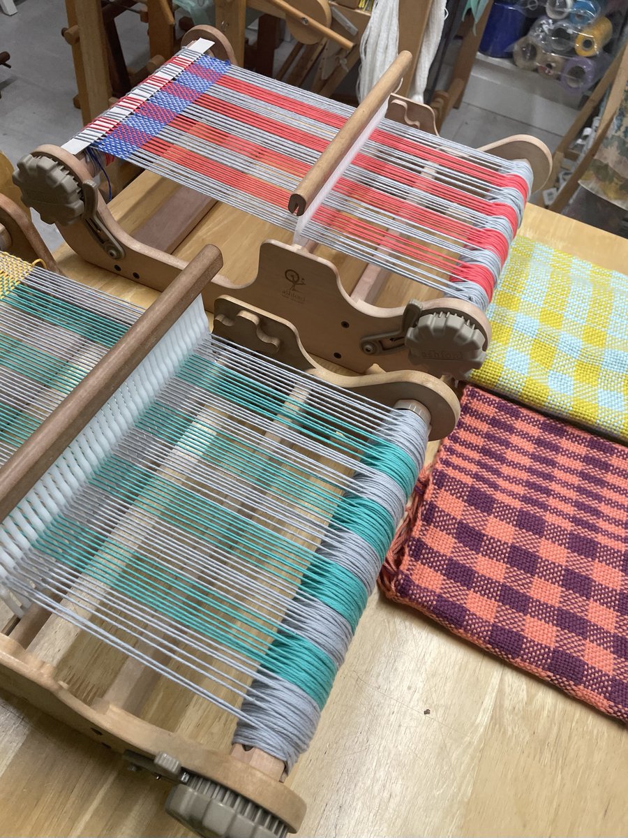 Calling all Creatives! 🧵🧶
🌟New for 2024!🌟
Join Amy Wilson (a Herts based textile designer from Liliane Textiles) in our Craft Tent for her 'Drop In' hand weaving workshops using a rigid heddle or frame loom. 
A wonderful traditional craft to come and enjoy😀