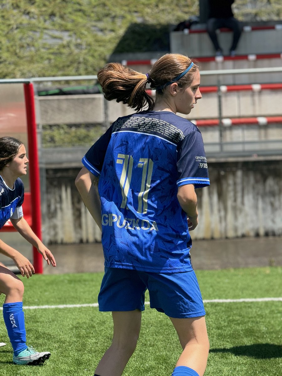 📸 [ARGAZKI GALERIA] Infantil nesken selekzioa Lezamako hirukoan, argazkitan

🔗  lc.cx/3Rqcn9

#GipuzkoaBatGara