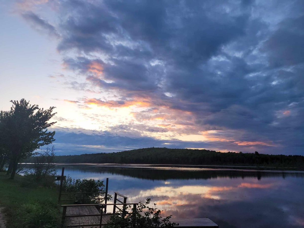 Good morning, #Adirondacks!
📍 St. Regis River 
📷 Anthony Minervino