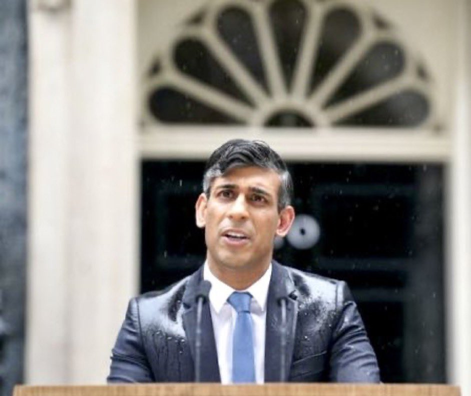 Rishi: ‘I’ve announced my best policies. The polls aren’t shifting. Why?
- 28p p.w. tax saving for some pensioners in 2027. 
- Ban on rainbow lanyards
- Forcing 18 year olds into ‘voluntary’ work
- Cut University courses to keep poor kids out
- Less tax avoidance (after 14 years)