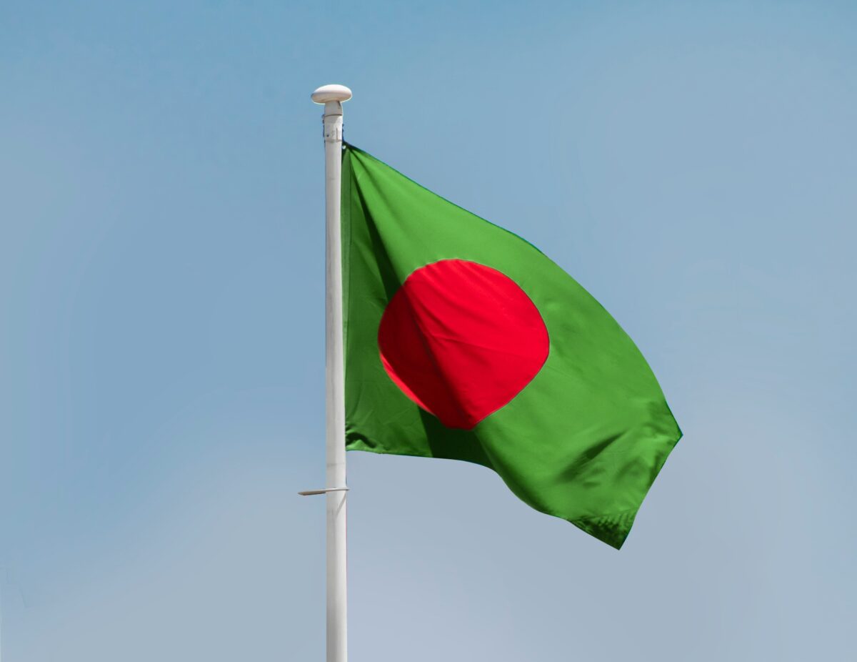 High import duties affecting solar deployment in Bangladesh: Analysts at a recent event in Dhaka called for the removal of high import duties on solar products in Bangladesh, as it could reduce PV system… dlvr.it/T7Y8ls #CommercialIndustrialPV #Markets #ResidentialPV
