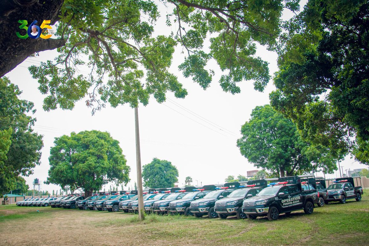 On Tuesday, May 28th, 2024, Governor Uba Sani performed the commissioning and distribution of 150 operational vehicles and 500 motorcycles to security forces and the Kaduna State Vigilance Service (KADVS). #OneYearOfGovUbaSani