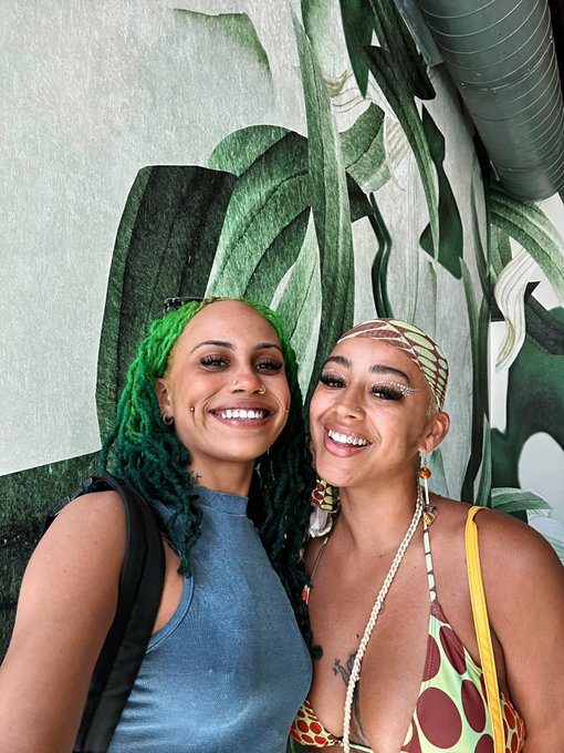 2 pic. Happy Birthday babygirl @xEnoughSaidx 🎉🥹 Love you oh so much! https://t.co/W2VhS5gHcJ<a class="tags" href="/tag/xenoughsaidx">@xenoughsaidx</a>