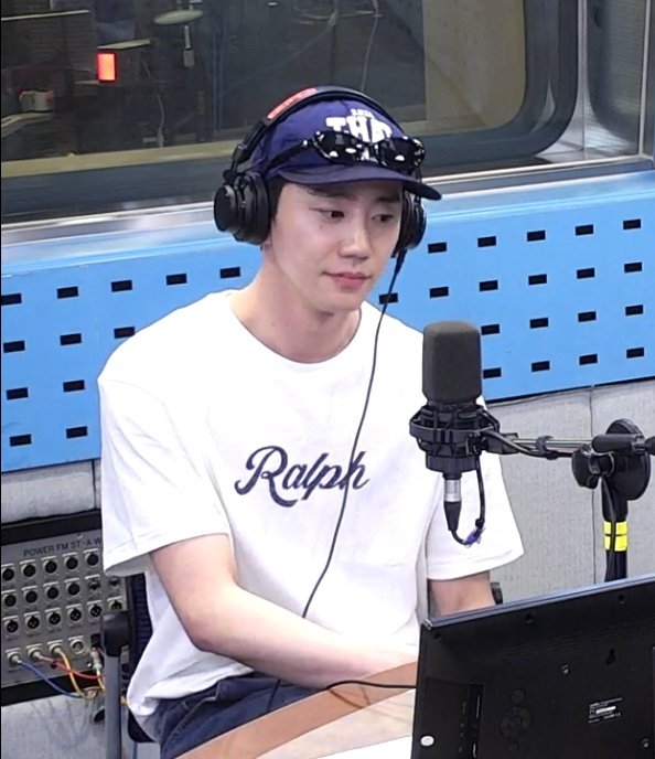 adorejunyoung's tweet photo. Junyoung in casual style 🥰

#이준영 #LEEJUNYOUNG #문차민 #나는대놓고신데렐라를꿈꾼다 #나대신꿈 #DreamingofaFreakingFairyTale https://t.co/xCzZOK7LLY