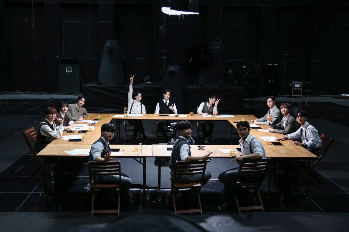 [17'S] 아무 말 대잔치, 논리나잇 아님🙅
드립은 쏙 뺀 고품격 토론회로 돌아온 세봉이들

냉철한 사고력과 토의력(?)을 위한 세봉이들의
토론회는 다음 주에도 계속됩니다🧐

#SEVENTEEN #세븐틴
#GOING_SVT #고잉세븐틴