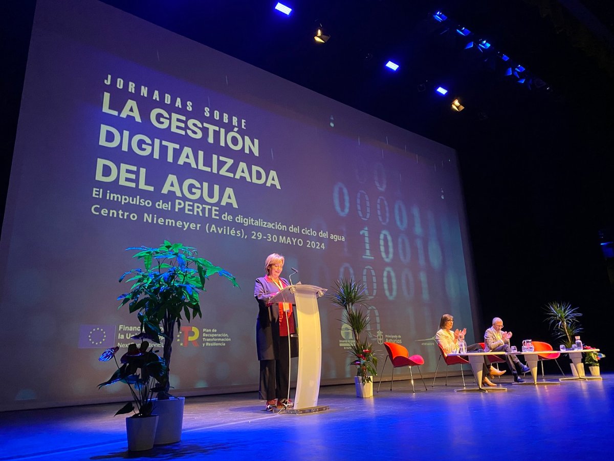 🗣️ Intervención de la alcaldesa de Avilés en las 'Jornadas de digitalización del Ciclo del Agua' (PERTE)

➡️ Organizadas por el Ministerio para la Transición Ecológica y el Reto Demográfico en el Centro Niemeyer

ℹ️ Más información: i.mtr.cool/rzckddrhjo