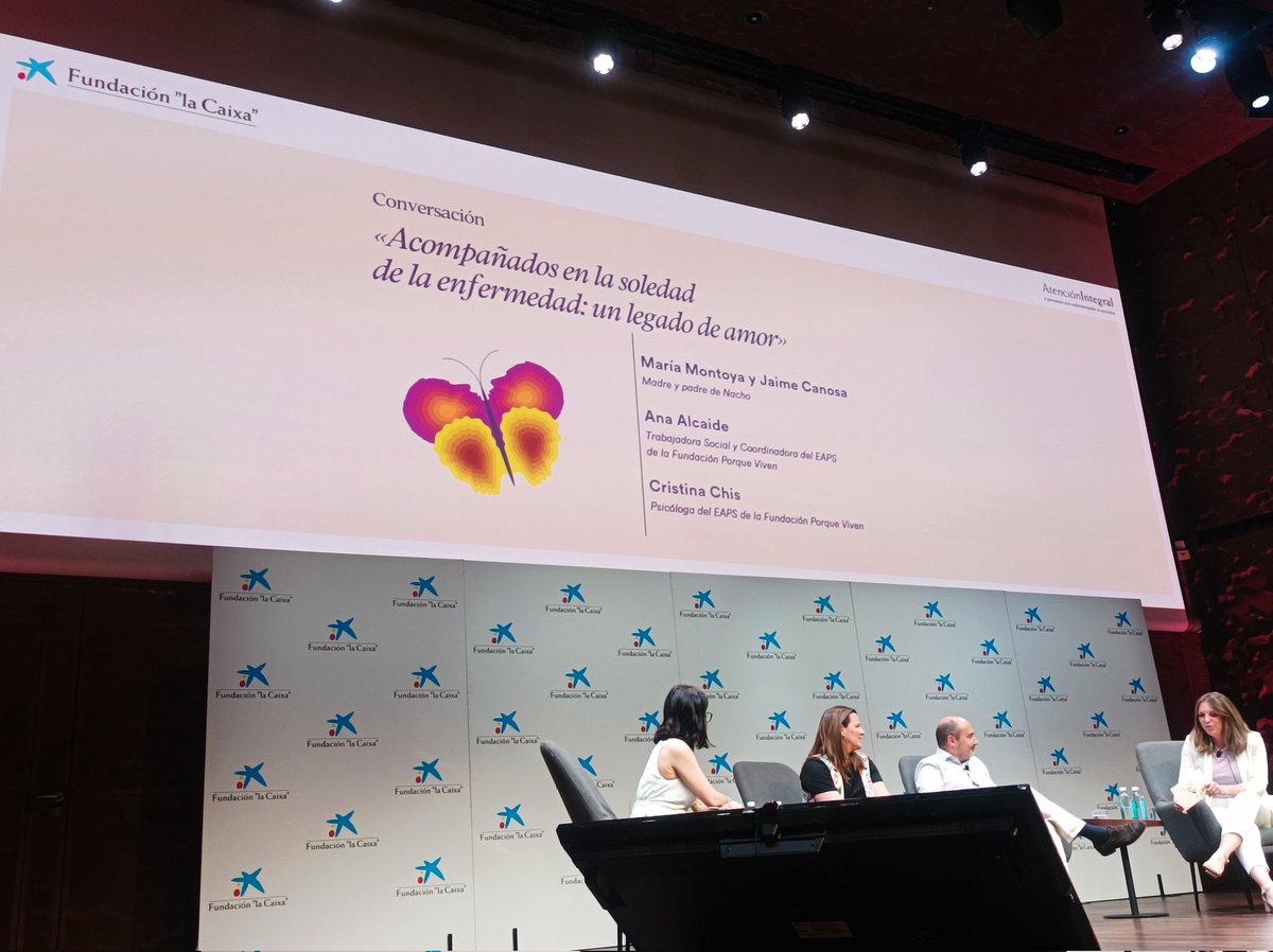 Un testimonio precioso, lleno de amor y humor para comprender la importancia de la atención integral que brindan los EAPS, 'acompañando en el antes, durante y después', y el papel fundamental del #voluntariado. 🤍🦋
 #enfermedadesavanzadas #finaldevida @FundlaCaixa @EapsCentro