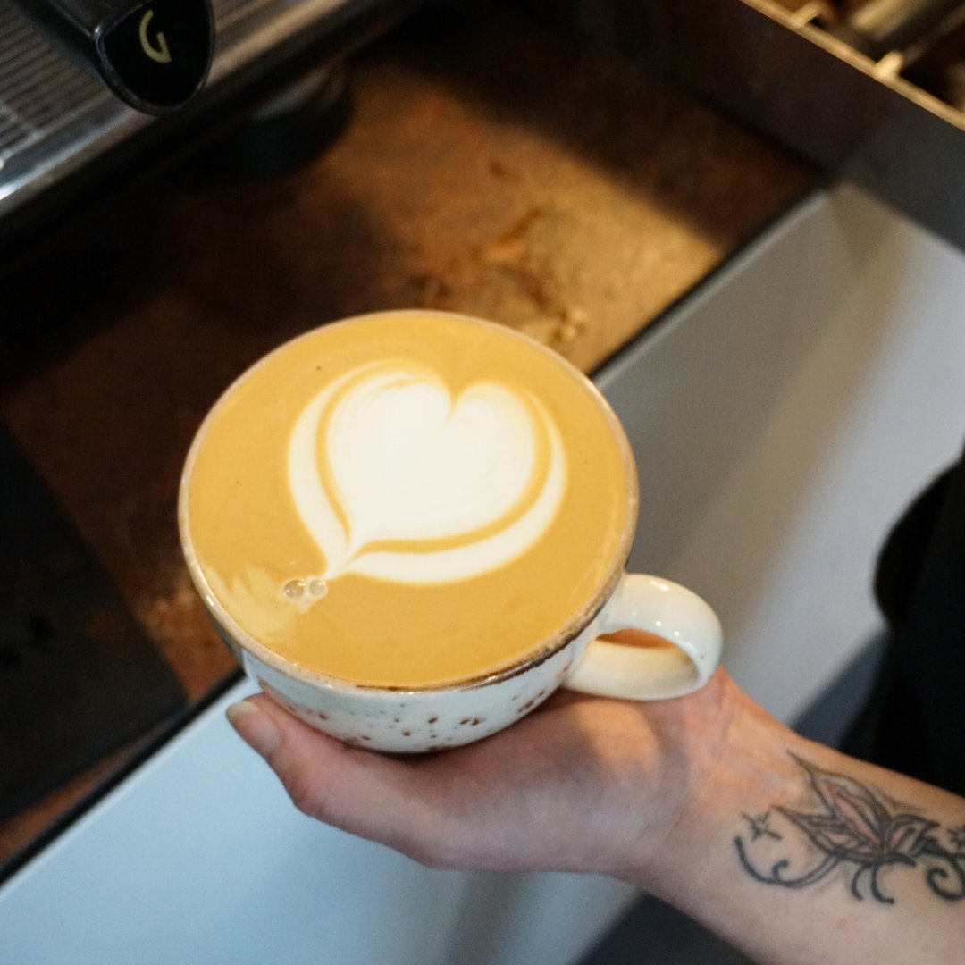 Want to perfect your latte art? ☕️✨

- Milk Frothing: Get that velvety microfoam.
- Pouring Technique: Steady and controlled.
- Practice: Keep at it!

#CoffeeLovers #coffeetips
