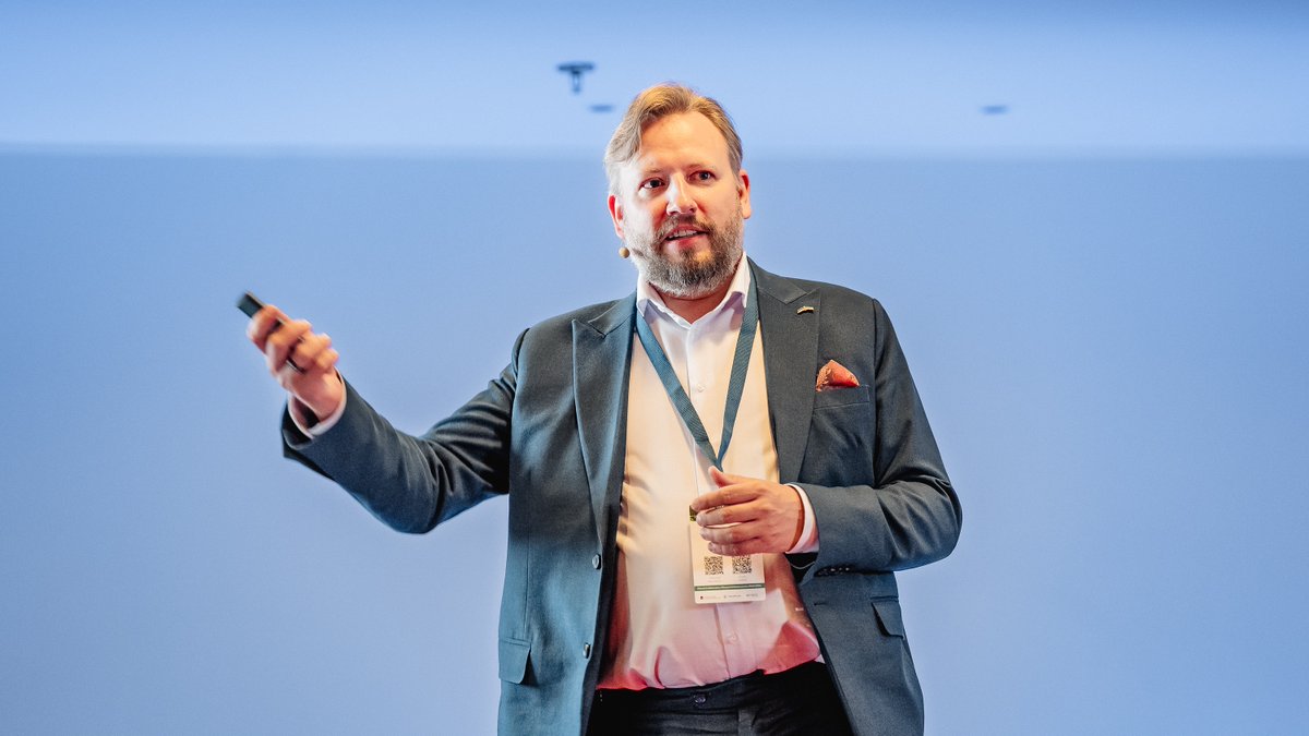 Today we had the pleasure to hear <a href="/MarioKadastik/">Mario Kadastik</a> from the Parliament of Estonia <a href="/Riigikogu/">Riigikogu</a> talk about the critical role of e-infrastructures in advancing scientific research #NeIC2024 #ResearchInfrastructures