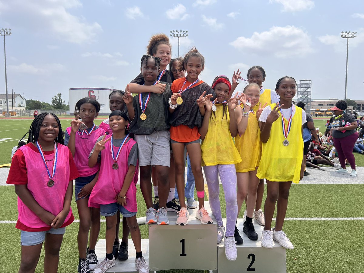 Springs_Sports's tweet image. The annual PANTHER CUB DAY was a HUGE success! The players, families and helpers enjoyed a day filled with fun and games. Thank you to everyone who came out and supported.