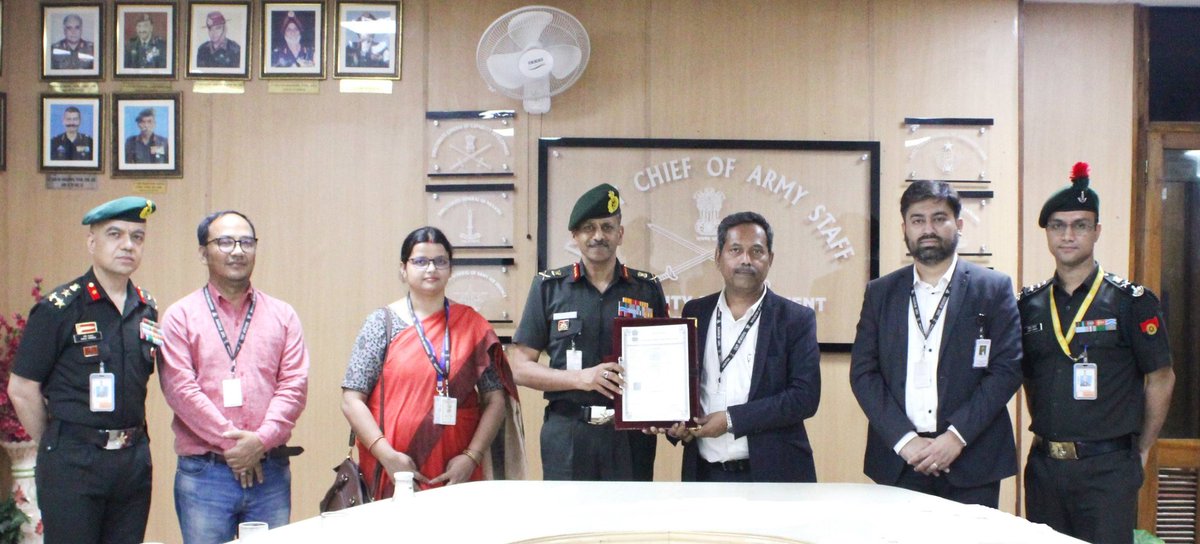 #(MoU) #IndianArmy has signed a Memorandum of Understanding #(MoU) with Centre for Development of Advance Computing #(CDAC) to promote R&D and innovations in #Defence and further foster the resolve towards #Indigenisation. #MOU will facilitate in utilisation of expertise of CDAC