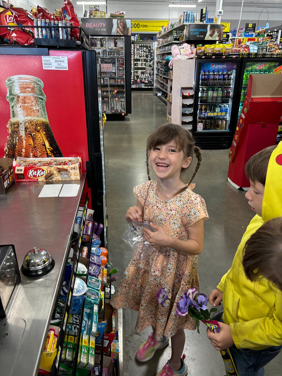 LC_Tigers's tweet photo. Mrs. Bishop's Kinder Start class finished their community outings at Dollar General, thanks to @libertycenteredfound grant. Each child received $2 to spend, learning about budgeting &amp; shopping manners. Even our youngest students need these essential life skills!  #positivelylc https://t.co/toknjknJdX