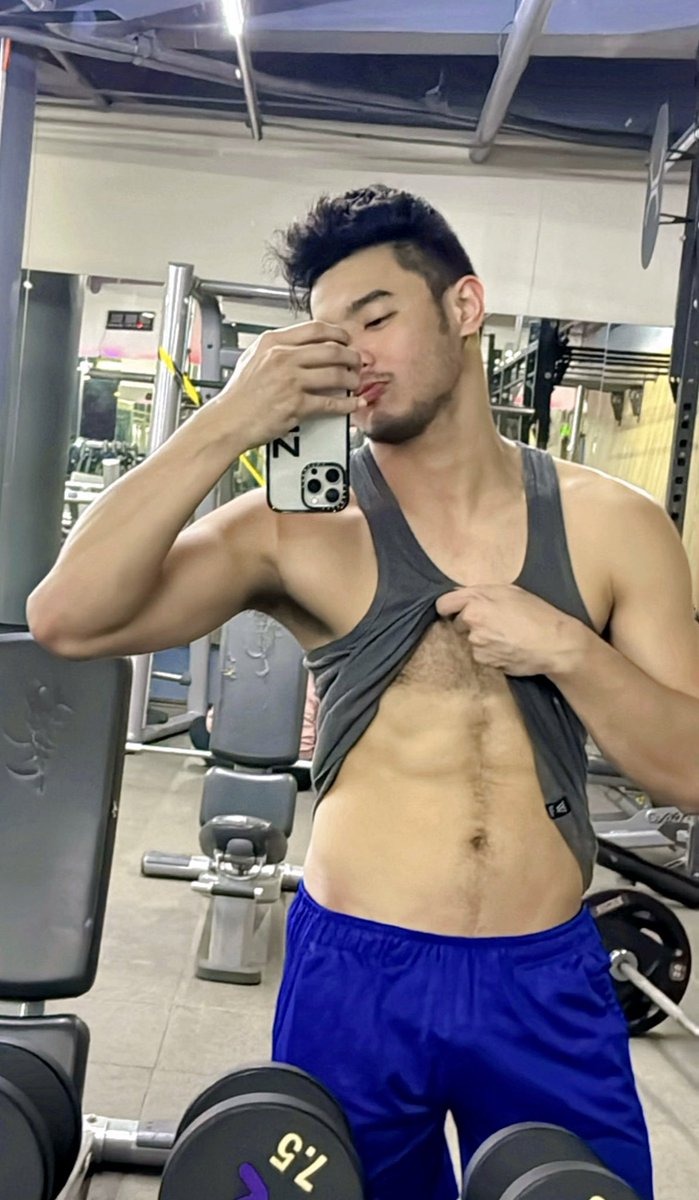 HANZsomedoval's tweet photo. Gym done. 💪💦
See you po sa Urus tonight. 😉
Use my code for discount: HANZ
@UrusMakati #MuscleWednesday https://t.co/GpWSTt4oIe
