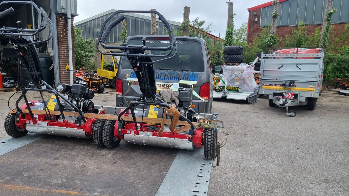 Another 2 x Barrrones hand mowers on route to a cheshire gc @GGM_Ltd @baronessuk