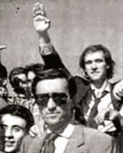 È lo stesso Roberto Menia del saluto fascista alle spalle di Gianfranco Fini? #matrice