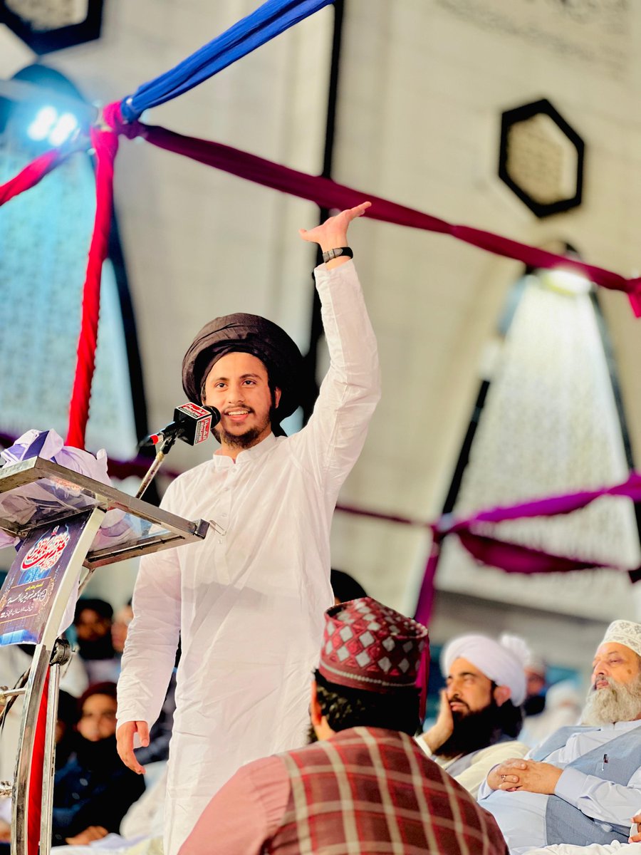 *اسلام آباد: تحریک لبیک پاکستان کی بھرپور کوششوں سے علماء اہلسنت کا سپریم کورٹ کے فیصلے پر بھرپور رد عمل* 

قادیانی فتنہ کو لگام ڈالی جائے ورنہ ادارے اور چیف جسٹس نتائج کا زمہ دار ہوگا، علماء و وکلاء کی مشترکہ پریس کانفرنس 

TLP
#امیرالمجاہدین