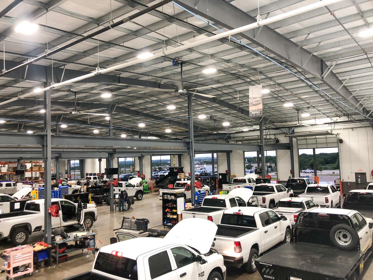 RentPremier's tweet image. Our DFW team was all hands on deck last week to prep as many units as possible to help with the clean-up efforts from the storms sweeping across Texas. 

Quote: bit.ly/49nsJWm

#tornado #houstontornado #houstontx #texasstorms #stormseason #tornadoseason #stormrecovery
