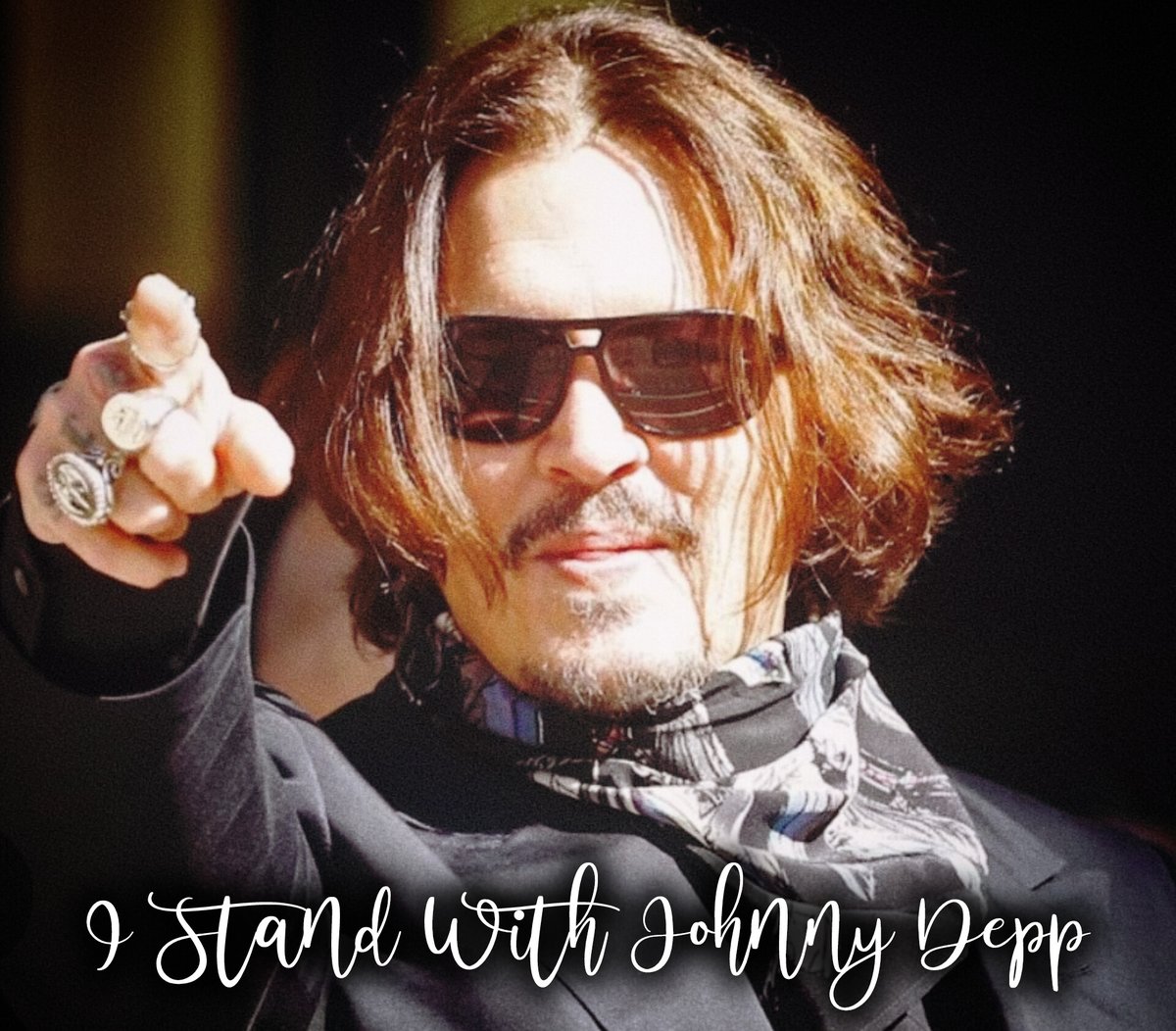 Johnny229785484's tweet photo. #IStandWithJohnnyDepp https://t.co/YZ9fCJLdiI