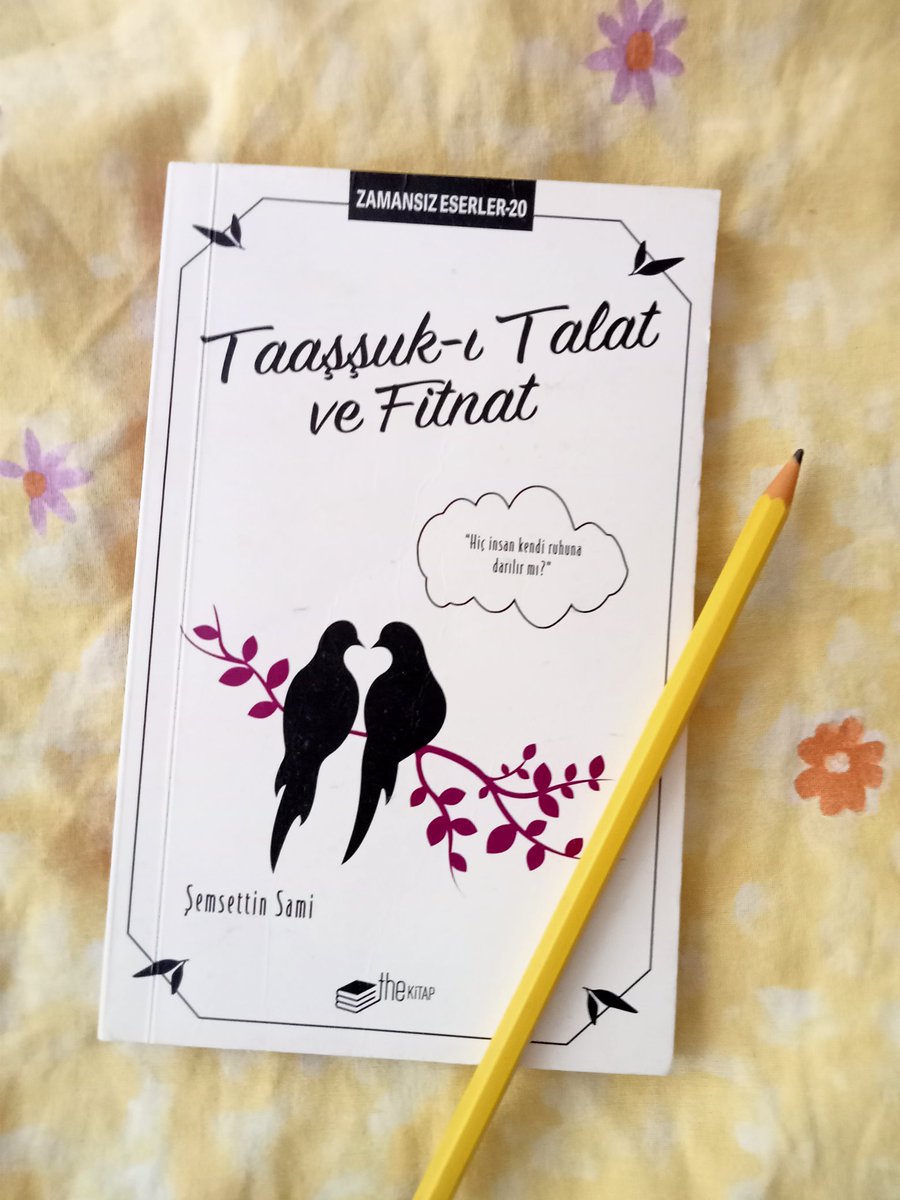 demet10kurt's tweet photo. Fitnat Hanım ise Talat Bey'e darılmamıştı. Hiç insan kendi ruhuna darılır mıydı?
#sarikalem #kitap #alinti
#okudum @TavsiyesiKitap https://t.co/V7JR605dFk