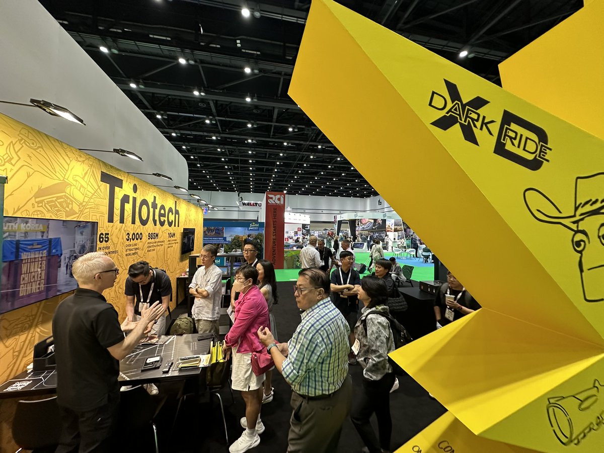 Triotech1's tweet photo. 🌟Day 2 at IAAPA Expo Asia, we're buzzing with excitement! 🌟
Honored by the visit of H.E. Ms. Ping Kitnikone, Ambassador of Canada to Thailand, and thrilled by the discussions about the Grand Opening of #PuyduFouAsia #SAGA #CityofLight in Shanghai! 🎉 🙏
#triotech #creatorsoffun https://t.co/7gxojgDeWA
