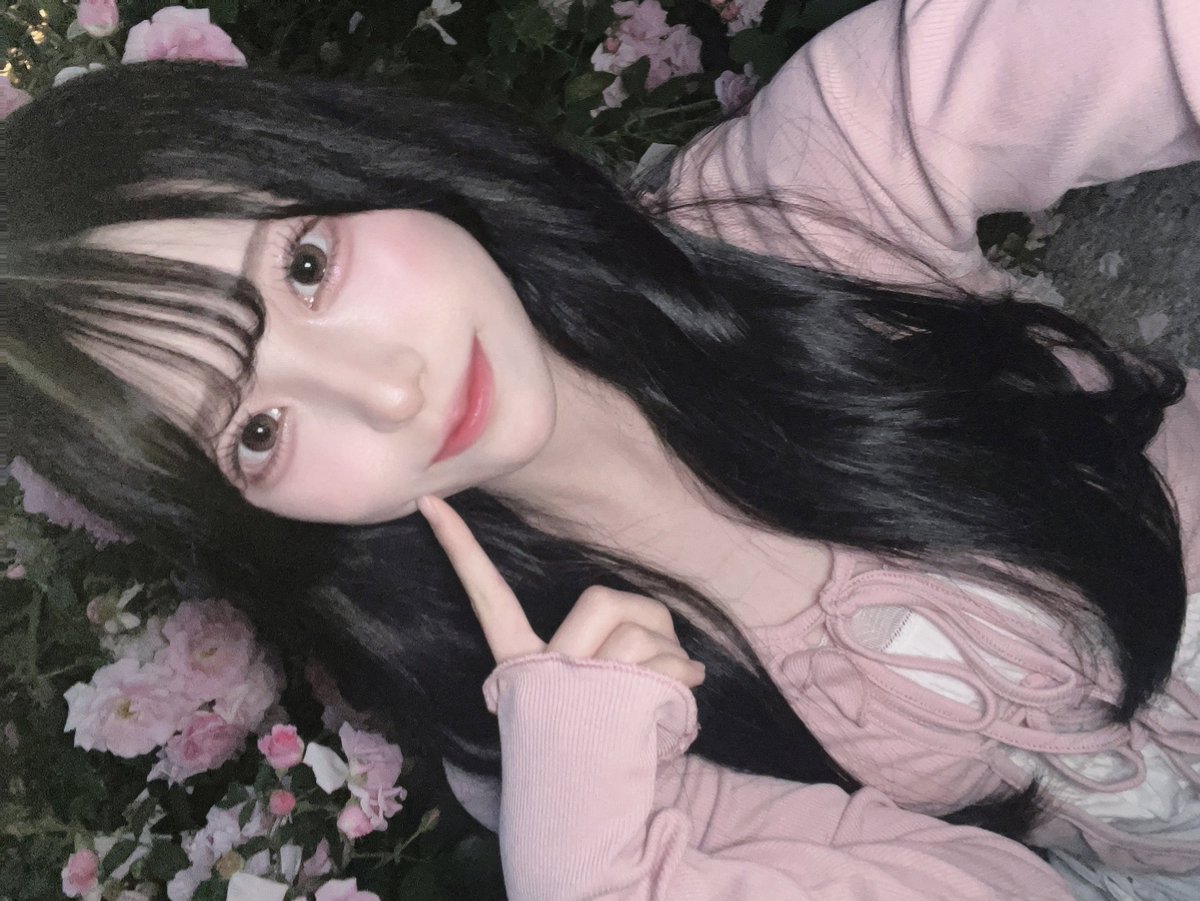 M_ilk22's tweet photo. BeautyCamの加工数値です(˶ᐢωᐢ˶)♡
⬆️クラシックモード（爆盛れ）
⬇️iPhoneモード（ナチュラル盛れ） https://t.co/fqX60liVVq