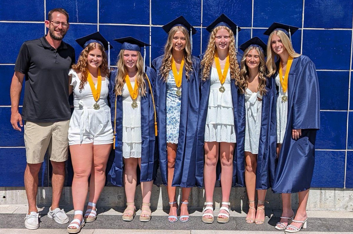 LCGirlsSoccer tweet media