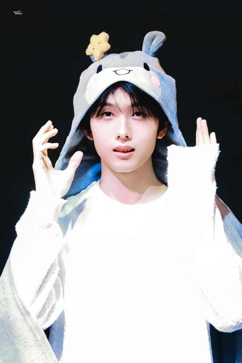 MasterhamsterJS's tweet image. 240529 Teddy Island
🐰
#지성 #JISUNG #박지성 #NCTDREAM