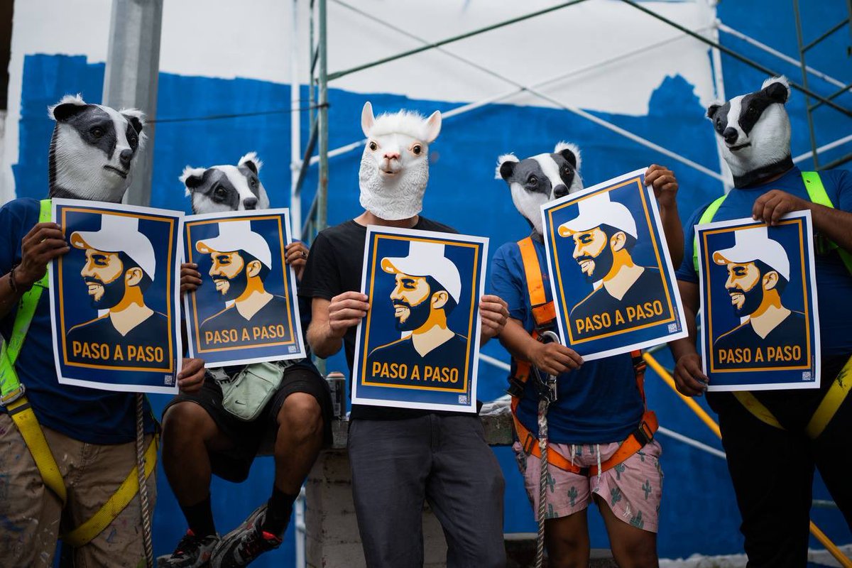 satoshigallery's tweet image. When we did in September 2023 the first mural in #ColoniaZacamil (once the most dangerous barrio in San Salvador) we wouldn’t imagine that it would triggered such a powerful change of the area!

Follow our journey with this #RegenerativePlacemaking project in 🇸🇻

👇🏻👇🏻👇🏻…