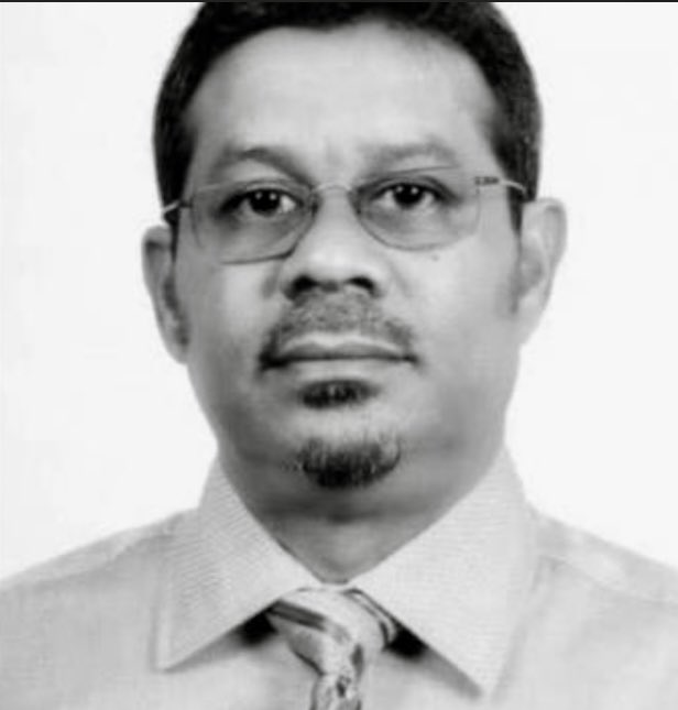Deeply saddened by passing of the legendary Ahmed Hafiz, who had diligently served our fisheries sector as well as education and sports for many years. May Almighty Allah bless his soul and and grant him Jannah and give strength to his family, friends and loved ones!