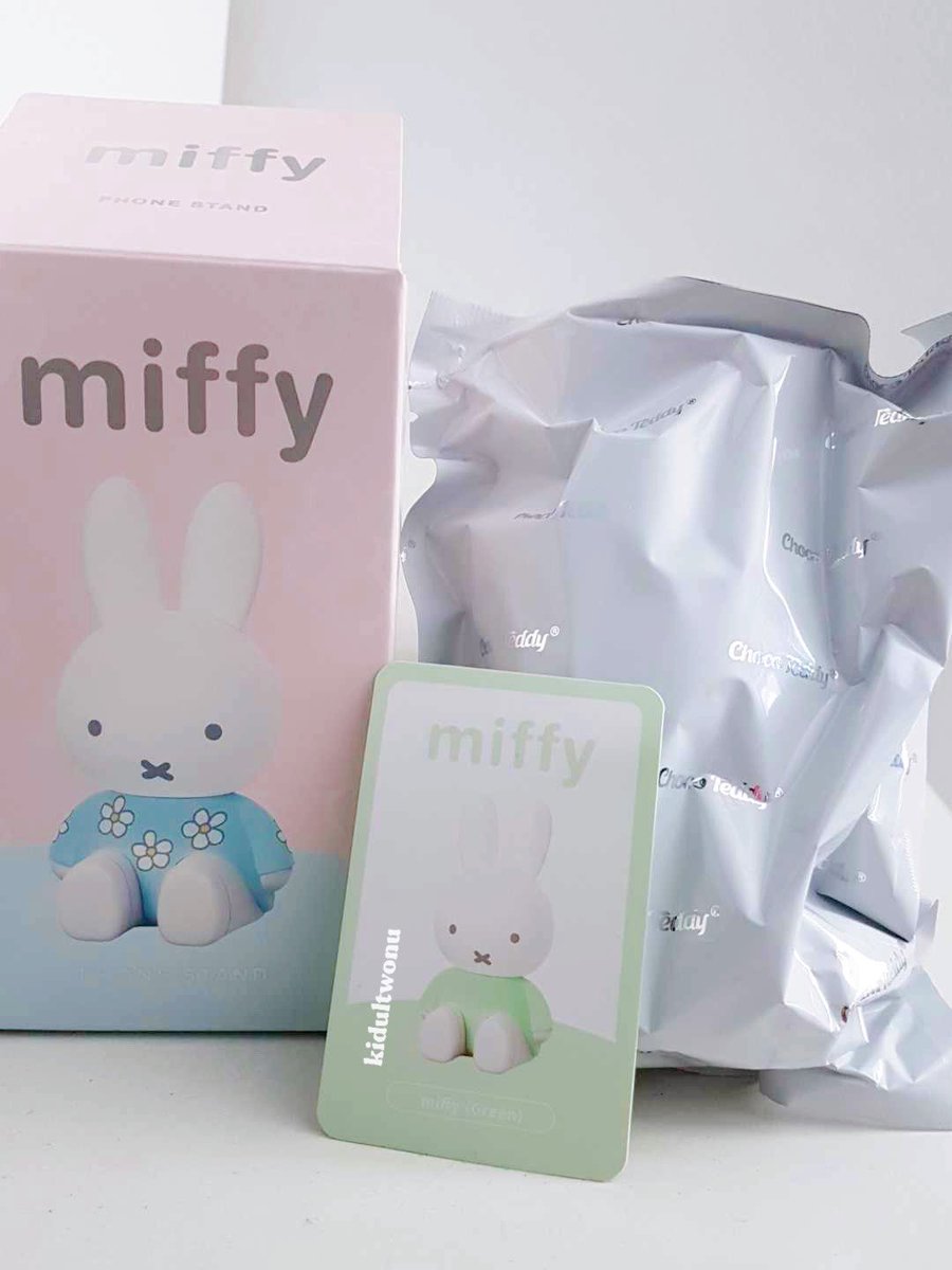 kidultwonu's tweet photo. wts / ic 

☆ miffy phone stand (green)
— june eta 
— x impatient / no rush shipping 

🏷️ blindbox miffy phone stand ver 2 ph https://t.co/WwbaSxmaeX