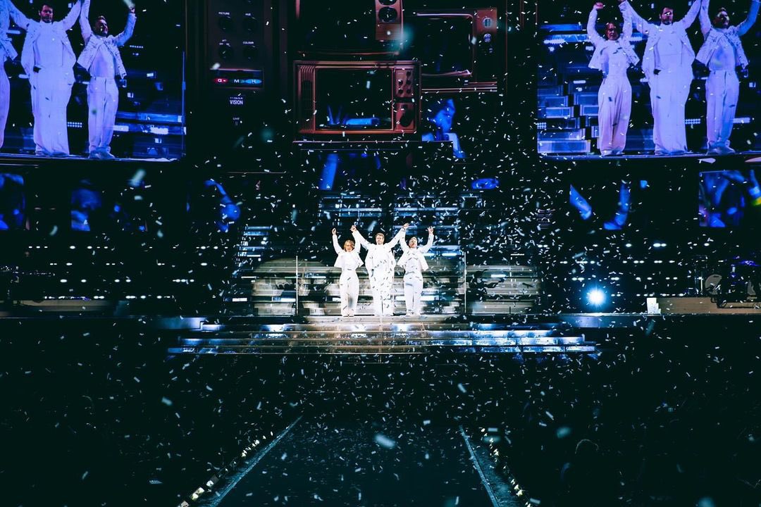 Take That tweet media