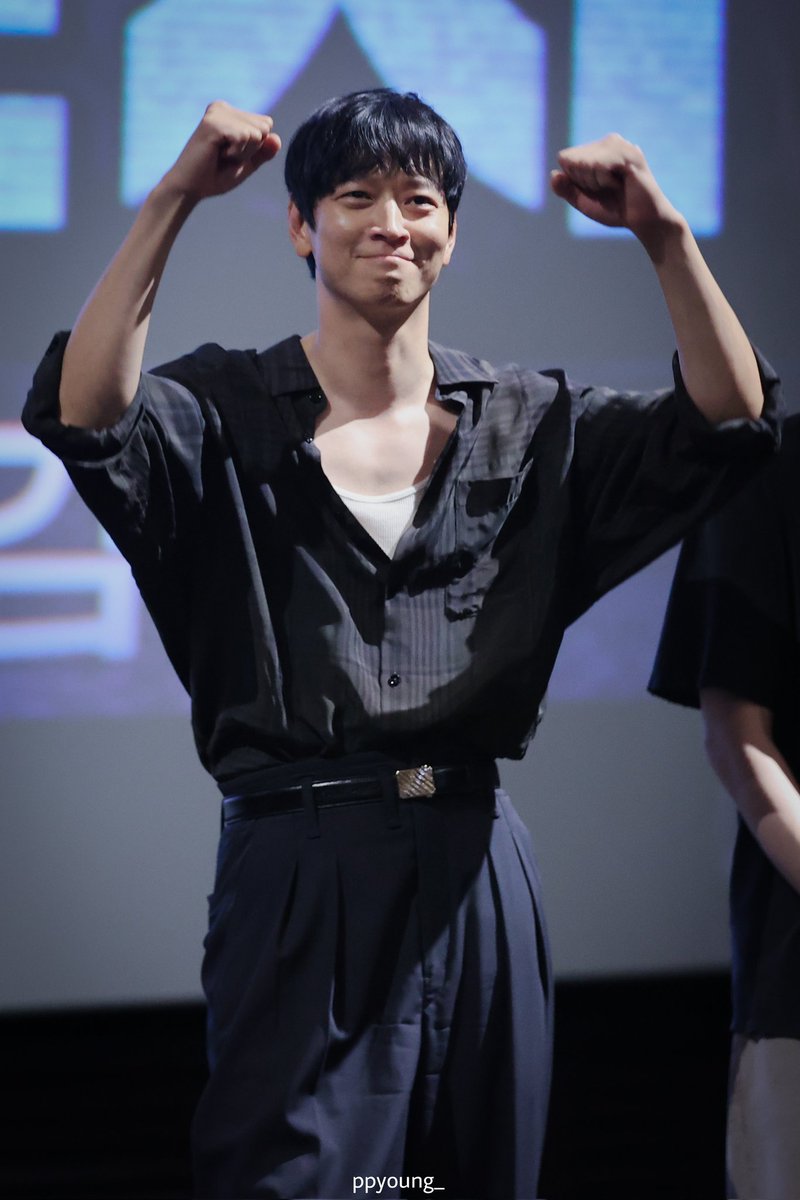 240529 설계자 무대인사 프리뷰
#강동원

 ✊️👊🤜🤛 귀여워 🩶🖤